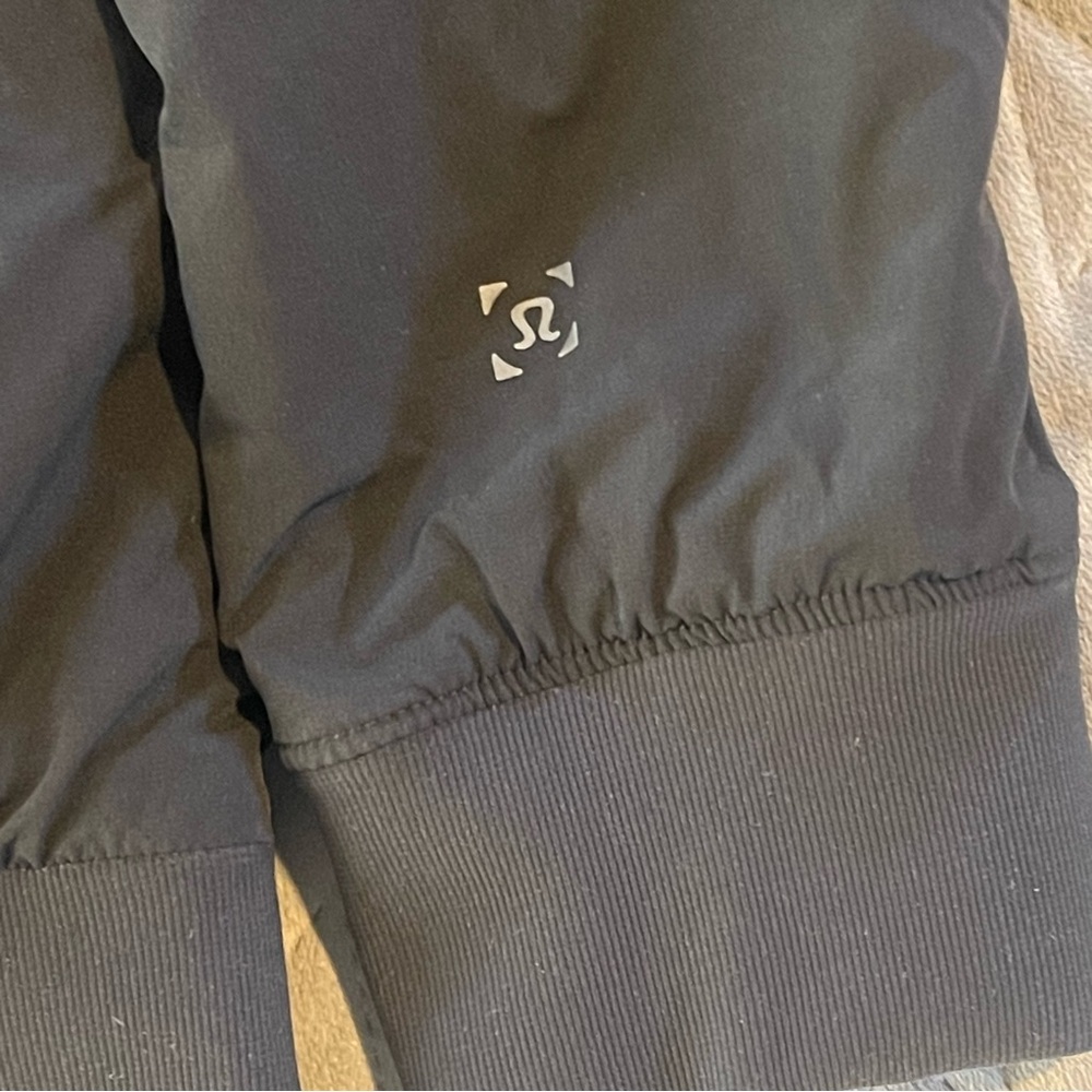 Lululemon Switch Over Reversible Bomber jacket mens size small pre-owned‎ - Picture 5 of 15